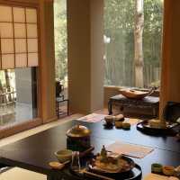 藏不住了！闖入《輝夜姬物語》的大阪料亭，一口品盡日式美學儀式感！