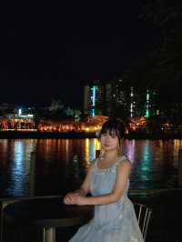 270°江景露台泡池，睇瀾滄江Tiffany藍泳池！