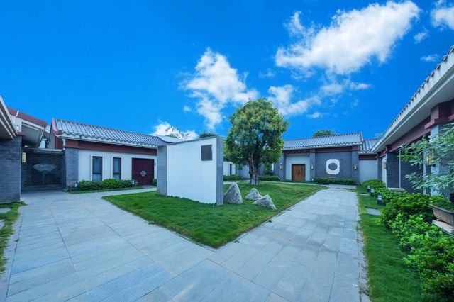 巧家私藏｜新中式庭院酒店，把湖濱康養過成詩！
