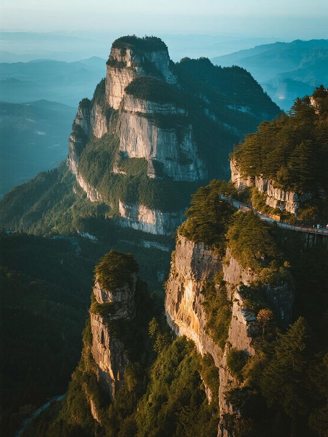 四面山小眾秋遊：乘觀光車漫遊彩林，打卡網紅滑梯的親子野趣