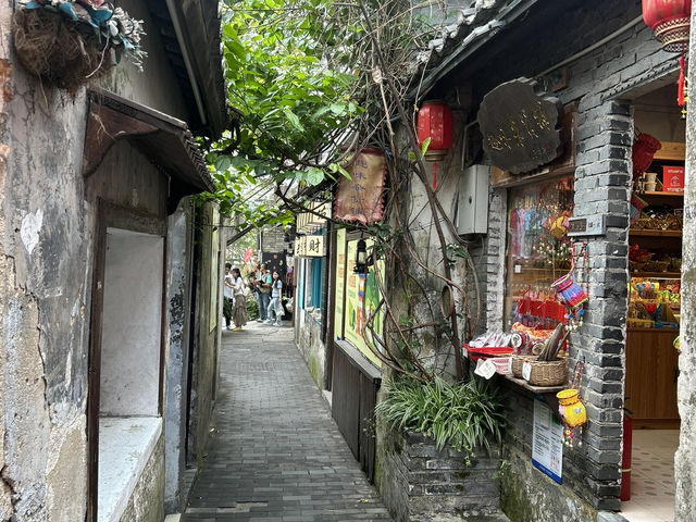 🌿 甘坑古鎮｜穿越時光的城市秘境