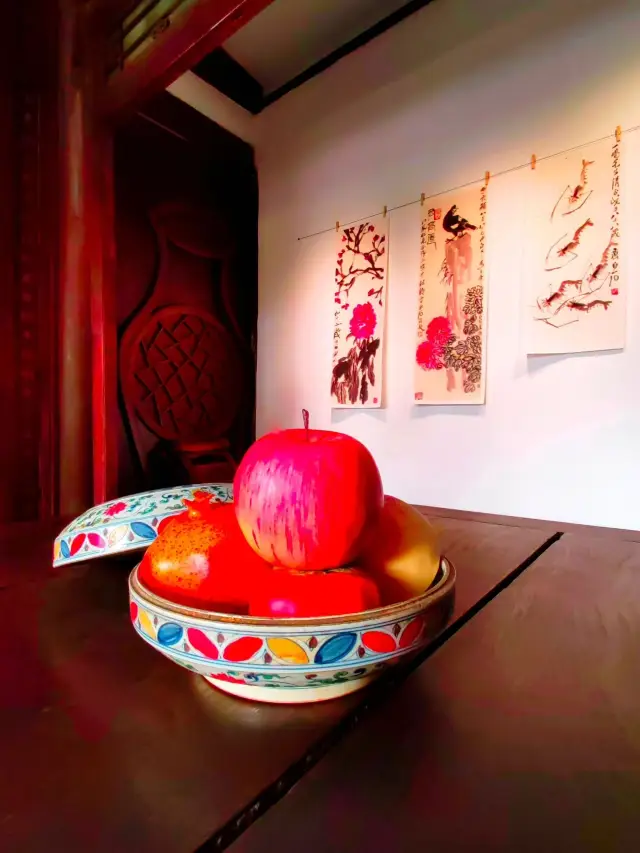 I found the hidden gem in Beijing's hutongs—the former residence of Qi Baishi!
