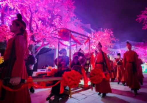 別等明年！太湖演藝城的中式萬聖尾巴抓牢了