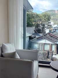 雪山下的屋頂秘境