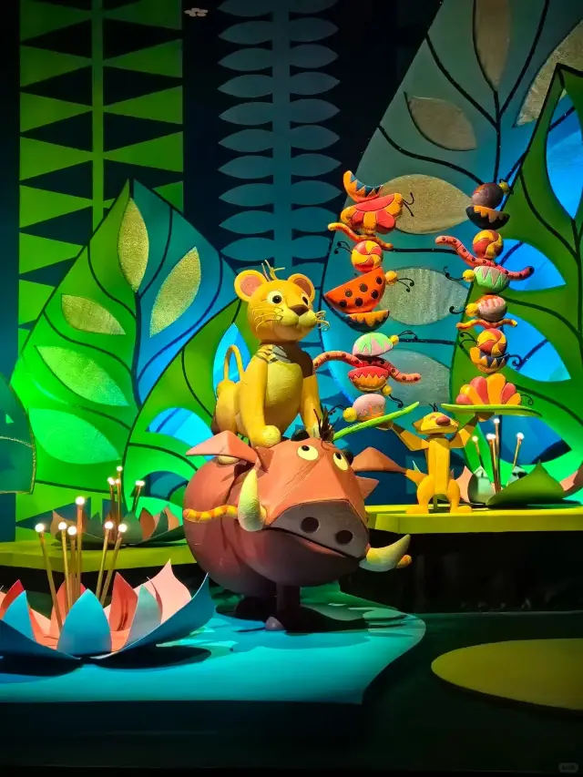 Tokyo Disneyland November 19 Opening Hours and Crowd Forecast