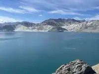 塔縣回喀什偶遇白沙湖封神路段,缺場雪!