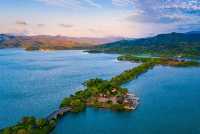 私藏湖濱度假寶地