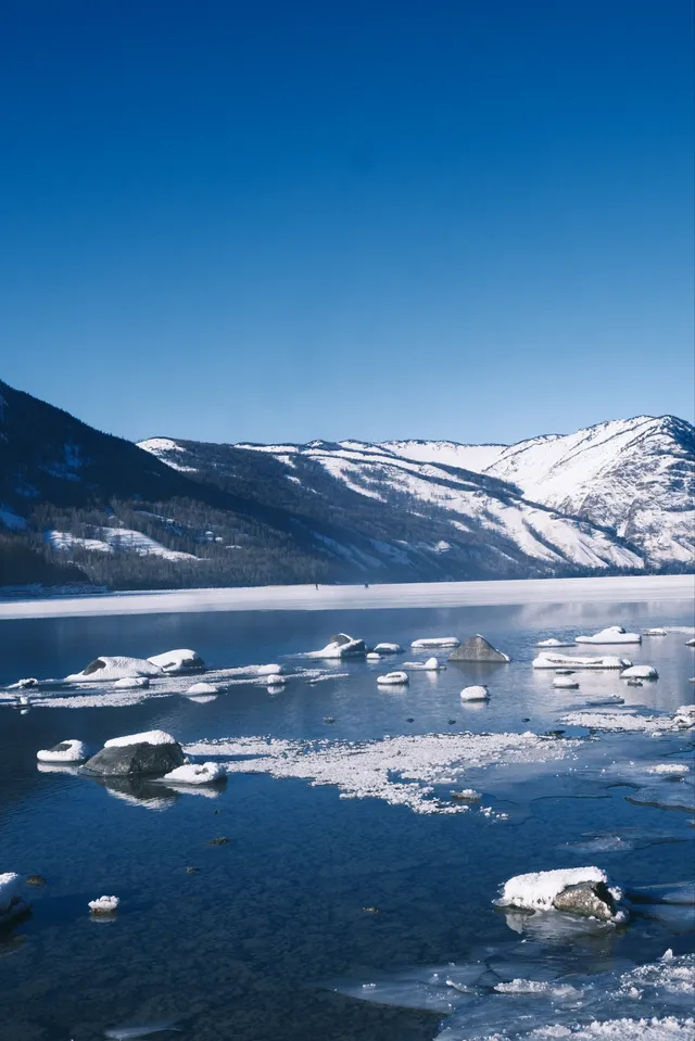 喀納斯冬日夢境|12月闖入冰封童話秘境 喀納斯冬日夢境|12月闖入冰封童話秘境