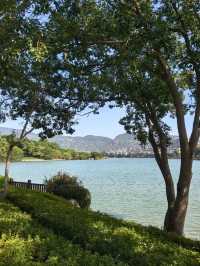 秘境小徑探湖之旅