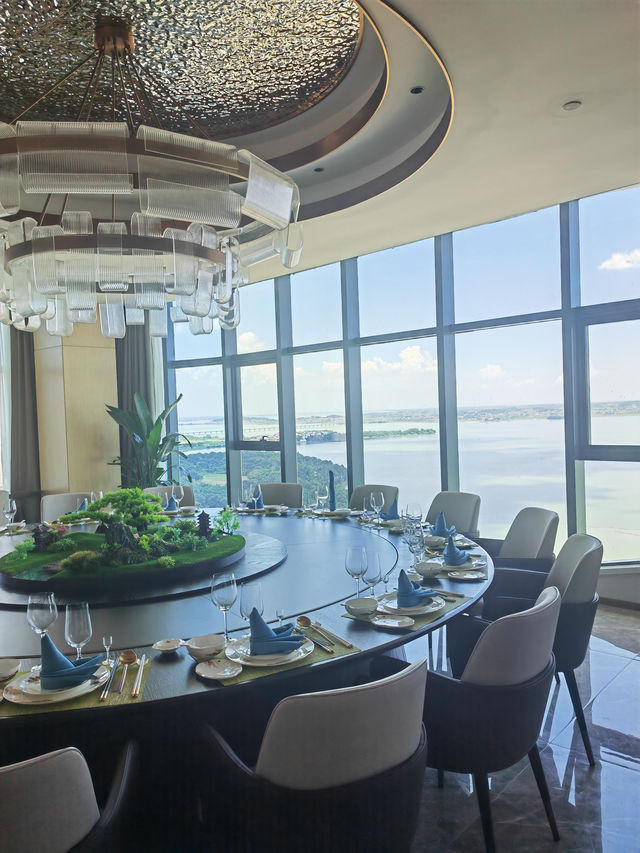 濟南環貿格蘭雲天盛大開業,地鐵直達+泉韻美學,商務度假雙封神 濟南環貿格蘭雲天盛大開業,地鐵直達+泉韻美學,商務度假雙封神