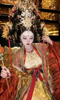 金色神女|接住盛唐落下來的一片霞