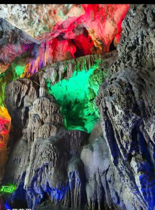 ซานเหมินไห่ | อัญมณีที่ซ่อนเร้นของกวางซี สวรรค์ริมน้ำที่งดงามจนคุณต้องตะลึง!