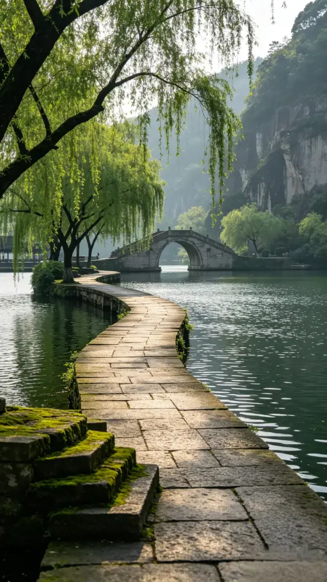 Shaoxing Donghu | A Hidden Mountain and Water Secret in Jiangnan Slow Travel Guide