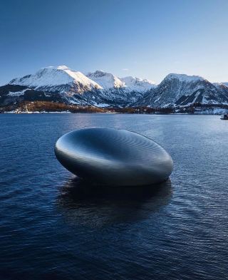 Iris | A Gastronomic Expedition Inside a Floating Steel Sphere 🇳🇴