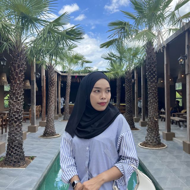 คาเฟ่แนวบาหลี ชิคๆ LABALA