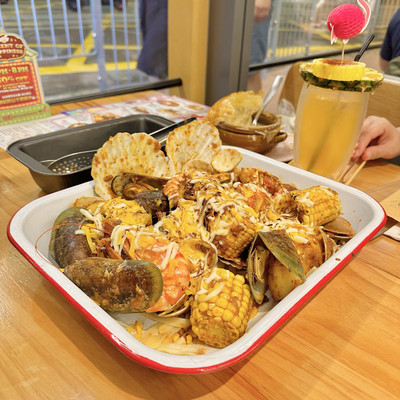You can eat shake shake seafood in Liwan Trip Hong Kong