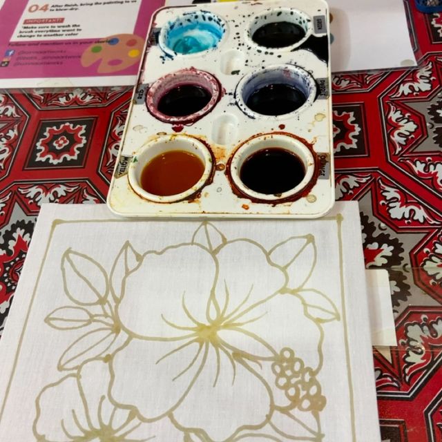 Immersed in World of Batik at Central Market