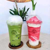 รีวิวคาเฟ่เปิดใหม่ ที่นากลาง ญ.หญิง คาเฟ่