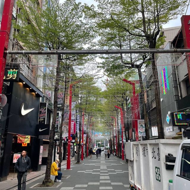 eat and shop till you drop at Ximending! 