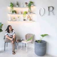 เที่ยวพัทยา ต้องเลี้ยว คาเฟ่เปิดใหม่😋 ORB Café and Meal