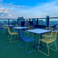 High Streats Rooftop Bar 