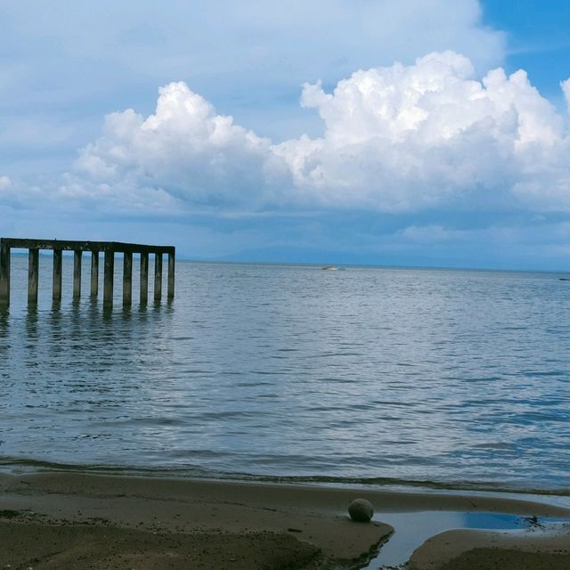 ลานกลางเต็นท์ @ น้ำตกธารมะยม เกาะช้าง
