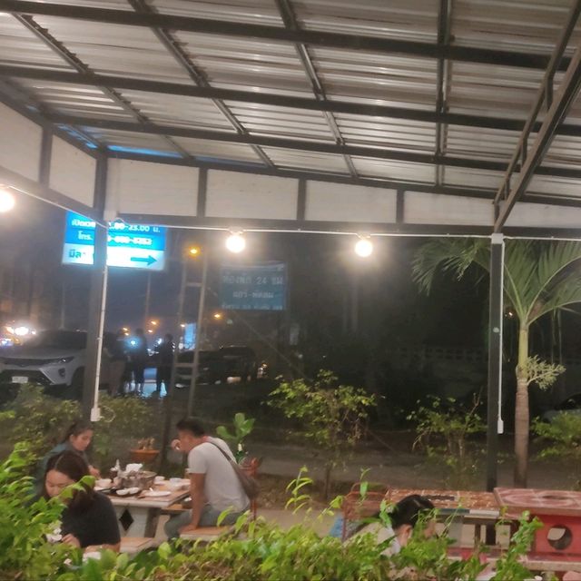 แจ่วฮ้อนกุมภวาปี แจ่วฮ้อนริมบึงเจ้าเดิมในตำนาน