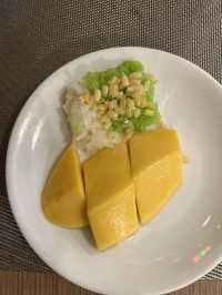 รีวิว บุฟเฟต์ใบหยกฟรี จาก Trip.com