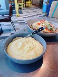 【葵芳爆Chill「豬🐽」餐廳 - 足料手撕燒烤豬肉三文治】