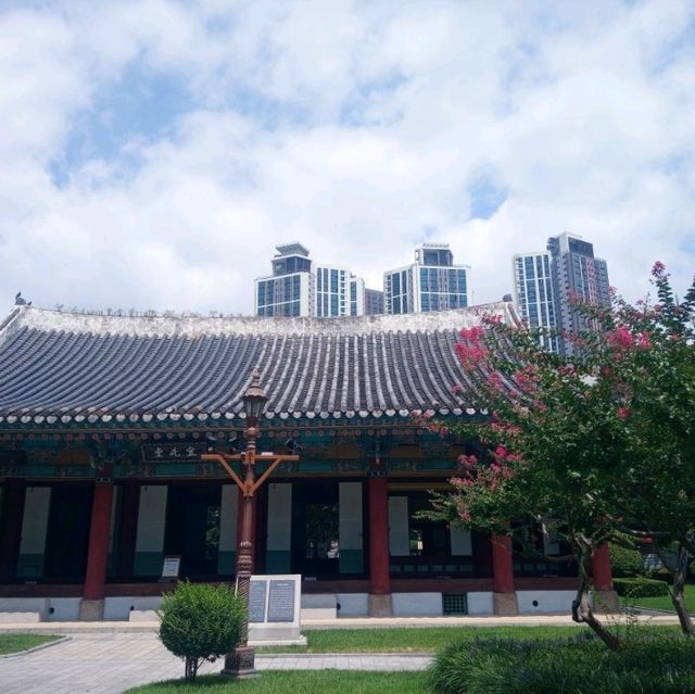 아 경상감영공원.. 달구벌에 불볕더위를 걷다..