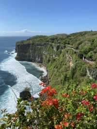 Bali Sightseeing - Uluwatu Temple