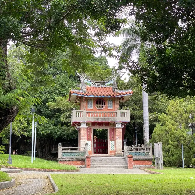 吳鸞旂公館遺跡-更樓🧱