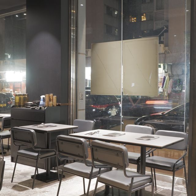 素黑咖啡店,梳乎厘和千層酥出色 素黑咖啡店,梳乎厘和千層酥出色