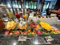 SILK SENSE HOI AN RIVER RESORT高級早餐還有英式早茶喔