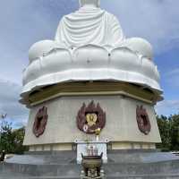 【ニャチャン】ニャチャンにある寺（ロンソン寺）