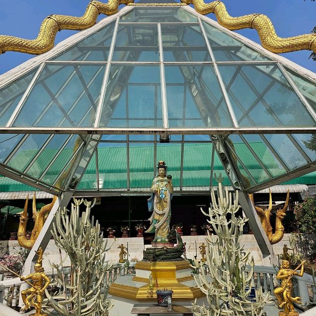 ไหว้พระขอพรวัดเชิงเลน