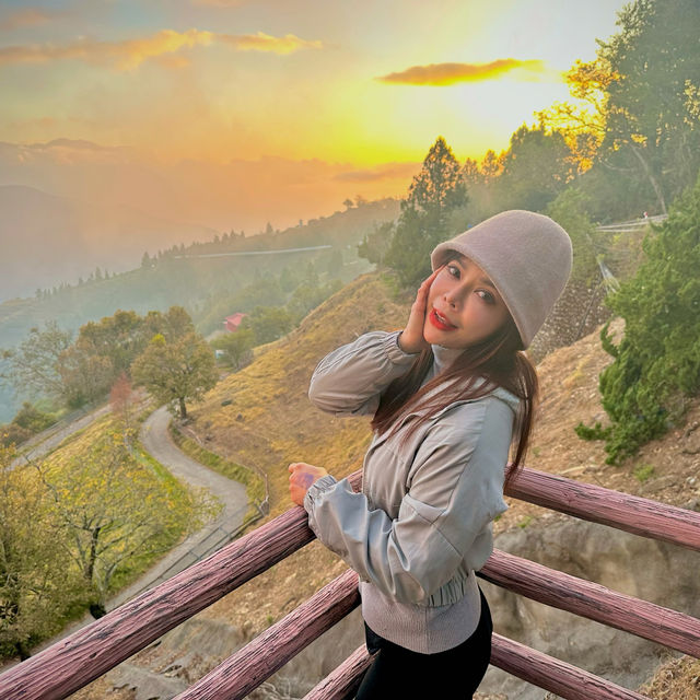 Beautiful Sunset at Qing Jing Farm 