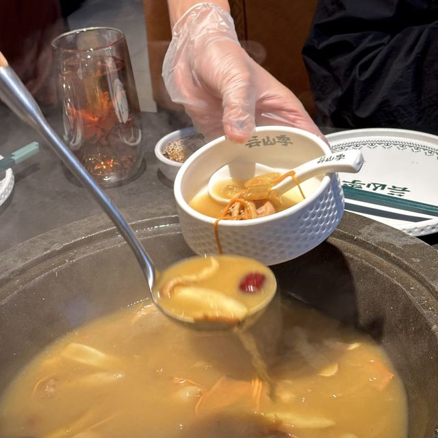 👀被火鍋耽誤嘅炸鮮奶|芸山季野菌火鍋 👀被火鍋耽誤嘅炸鮮奶|芸山季野菌火鍋
