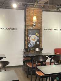 Hollys coffee 🍓