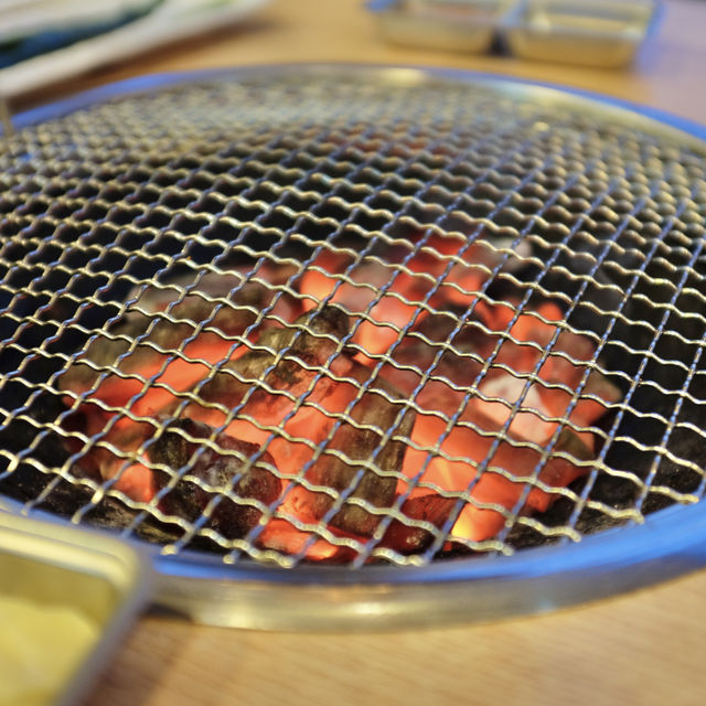 커큐민(강황)으로 숙성시킨 흑돼지 고기가 있다? - 서귀포 커큐민흑돼지