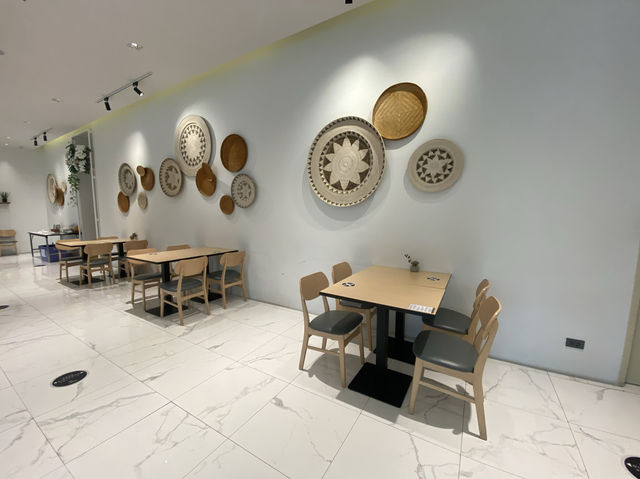 168 Cafe’ by YUU