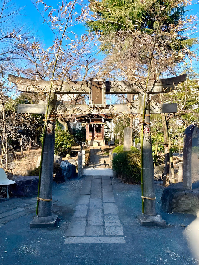 【下辨財天/東京都】市へと寄付された公園にある神社