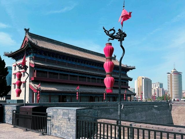 Visit Xi'an City Wall