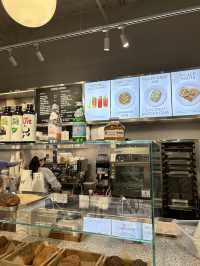 アジアで韓国初！出店！ヨイドで話題のオシャレカフェ✨