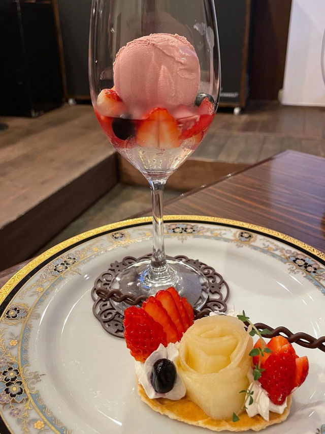 【福岡カフェ】パフェの種類が豊富なパフェ屋さん