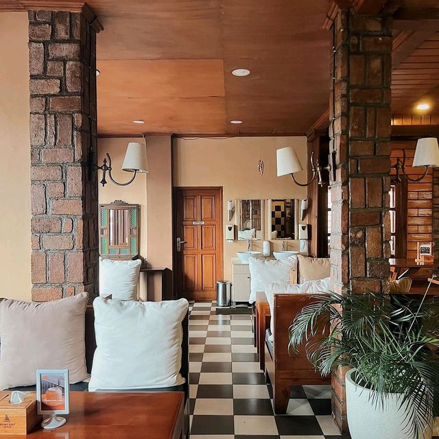 BUMI AKI HERITAGE | A LEGENDARY SUNDANESE RESTAURANT