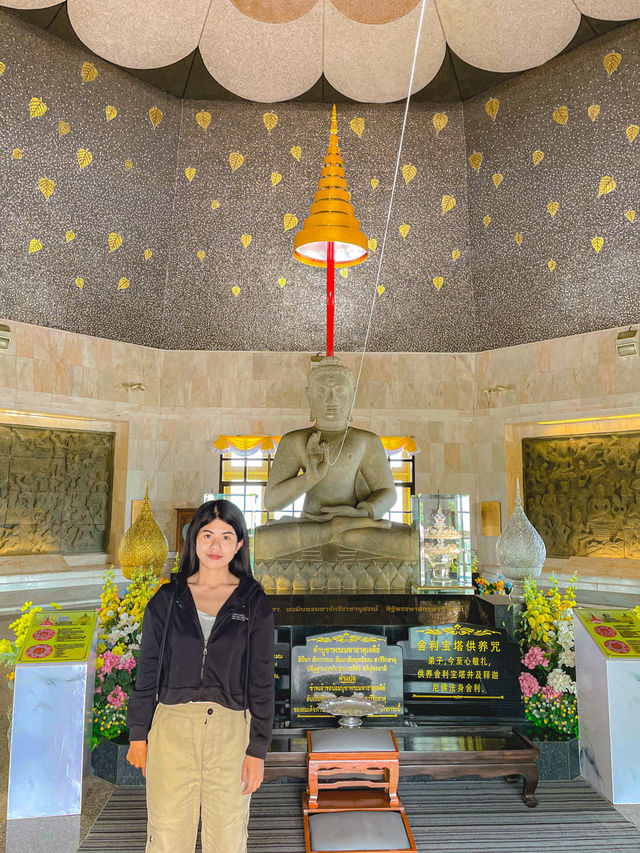 พระมหาธาตุนภเมทนีดล พระมหาธาตุนภพลภูมิสิริ