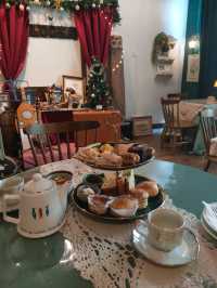 Hidden Gem: Looka Tearoom