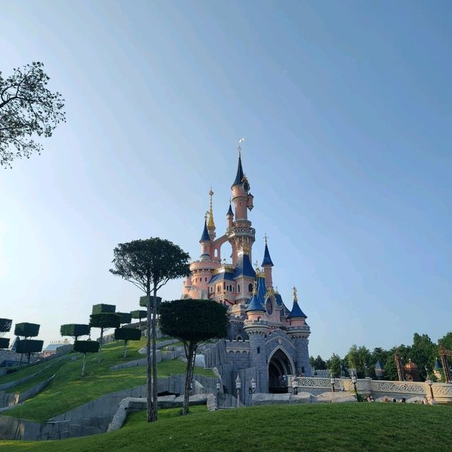 Disneyland, Paris - The magic is real and its all true!!!