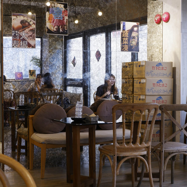 𖤣𖤥旺角Cafe│天台花園的日式料理